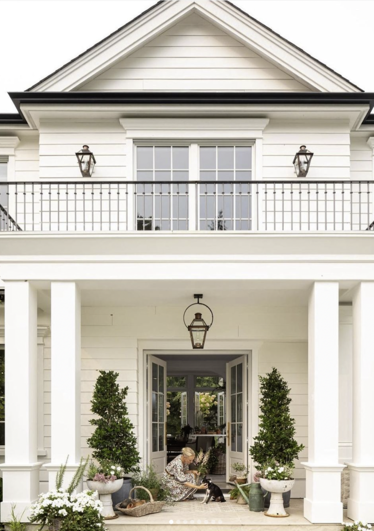 12+ Awesome Picture Perfect Front Porch Ideas! – thecomfynest.com